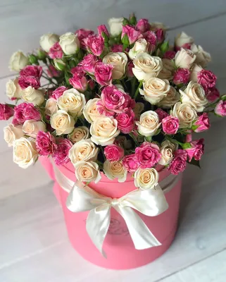 Розы в шляпной коробке K-11 купить по цене  руб. с доставкой по  Туле – интернет-магазин «Расцветочка»