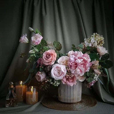Букет из сезонных цветов в вазе Солнечный - заказать доставку цветов в  Москве от Leto Flowers