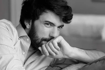 Топ-7 самых красивых мужчин - звезд турецких сериалов | Журнал "Город  Женщин" | Дзен