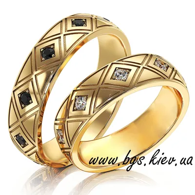 Золотое кольцо с лунным камнем код 11834