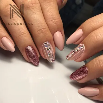 2020 Очень красивый маникюр 316 фото дизайн красивых ногтей | Glamorous  nails, Natural acrylic nails, Colored acrylic nails