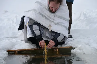 Красноярский священник рассказал, сколько можно взять крещенской воды |  ОБЩЕСТВО | АиФ Красноярск