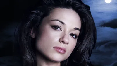 Crystal Reed - Crystal Reed Обои (35186288) - Fanpop