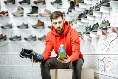 Сколько кроссовок нужно бегуну? | Интернет-магазин Runlab