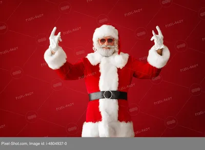 Портрет крутого Деда Мороза на цветном фоне :: Стоковая фотография ::  Pixel-Shot Studio