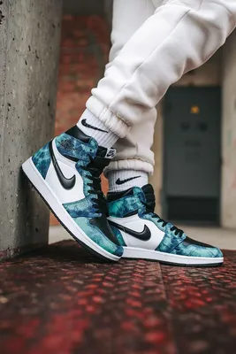 Женские кроссовки Nike Air Jordan 1 Tie Dye (синие с белым и чёрным)  высокие крутые кроссы MD0584 top (ID#1578108496), цена:  ₴, купить  на 