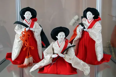 Мир японских кукол