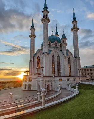 Кул Шариф - главная мечеть Казани в казанском кремле