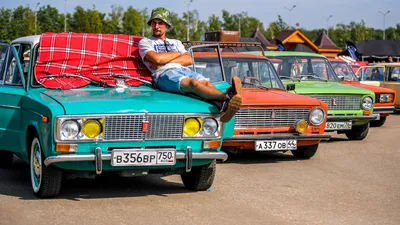 Why are some Russians obsessed with Lada? - Russia Beyond