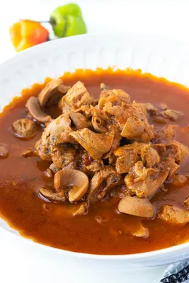 Lambí Guisado [Recipe + Video] Stewed Conch