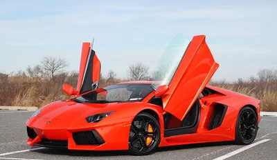 1001-HP 2024 Lamborghini Revuelto Remixes the V-12 Supercar