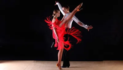 Латиноамериканская программа спортивных бальных танцев (Latin) - R-dance