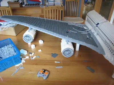 Обзор товара конструктор Lego City Пассажирский самолет, 60262 (1432617) в  интернет-магазине СИТИЛИНК