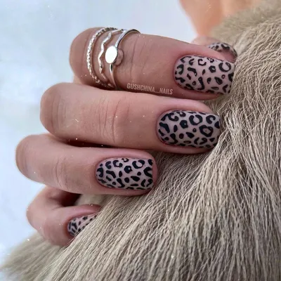 Леопардовый маникюр 2024-2025, фото-идеи хищного дизайна ногтей