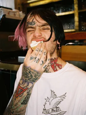 Lil Peep – биография, личная жизнь, фото, умер, фильм, причина смерти,  альбомы, девушка, рост - 24СМИ