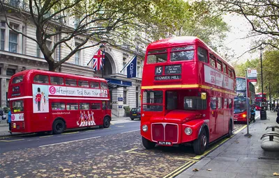 Лондонский даблдекер рисованной красный автобус | Bus anglais, Bus, Londres