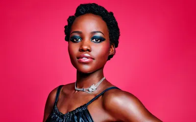 Обои для рабочего стола Lupita Nyong'o Portrait Ultra HD для телевизора 4K UHD: Планшет: Смартфон