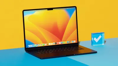 MacBook Air M2 Review: Apple's Laptop Upgrade Bests M1 Air on Screen,  Processor and Webcam - WSJ