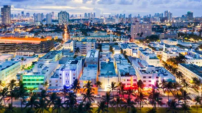 Miami Beach Hotel That Hosted the Beatles Is Demolished - The New York Times