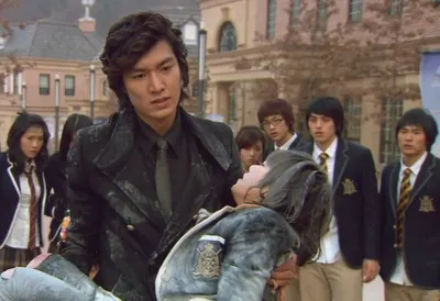 Мунбин из ASTRO является мальчиком из дорамы "Boys Over Flowers"! -  