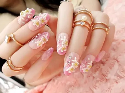 Маникюр с цветами: лучшие рисунки на ногтях (фото) | Nail art, Floral nail  art, Nail designs