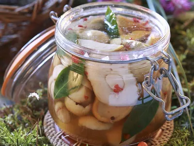 Маринованные белые грибы с овощами - рецепт автора Irina Senina