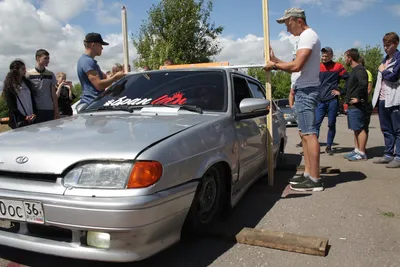 В Тюмени начинают войну с заниженными авто