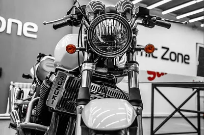 Полировка фары на мотоцикле Suzuki GSX1400 | World Detailing