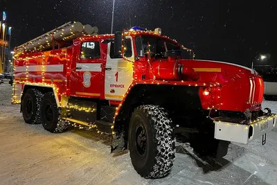 Главе МЧС показали новое поколение пожарных машин КамАЗ - 