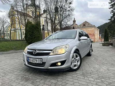 Opel Zafira — Википедия