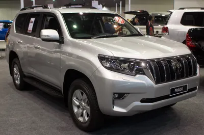 Новый Toyota Land Cruiser Prado: без рамы и с вариатором - читайте в  разделе Новости в Журнале Авто.ру