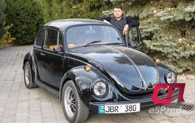 В Париже презентовали электромобиль Volkswagen Beetle (видео)