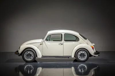 Машина,дарящая улыбку😊 - Отзыв владельца автомобиля Volkswagen Beetle 2000  года ( I (A4) ): 2.0 AT (115 л.с.) | Авто.ру