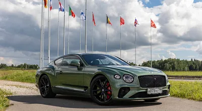 Фотография Bentley 2015 Continental GT V8 S желтая авто