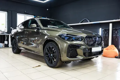 Оклейка BMW X6 (G06) матовым полиуретаном Legend