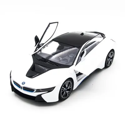 Первый тест футуристичного спорткара BMW i8 — Тест-драйв — Motor