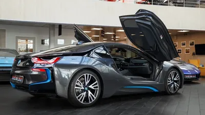 Шикарный спорткар BMW i8 превратили в машину покемастера | Канобу