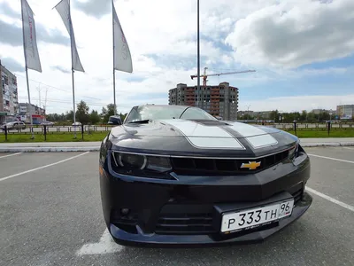 Продажа Chevrolet Camaro 2019 в Екатеринбурге, Фактически новый авто, перед  машины закатан в бронепленку, бензин, черный, цена 2.8 млн.рублей, купе,  акпп