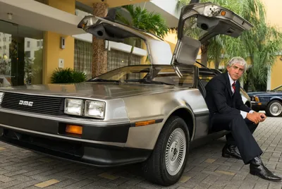 Обнаружен культовый DeLorean DMC-12 в состоянии нового авто (фото)