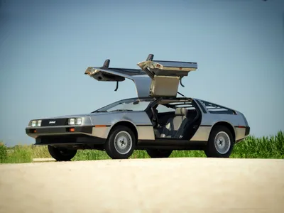 С молотка уйдёт культовый DeLorean DMC-12 с пробегом меньше 1000 километров  - читайте в разделе Новости в Журнале Авто.ру