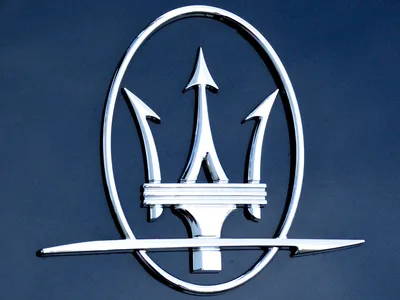 Maserati показала на тизерах последние машины с V8 и раскрыла подробности о  них - читайте в разделе Новости в Журнале Авто.ру