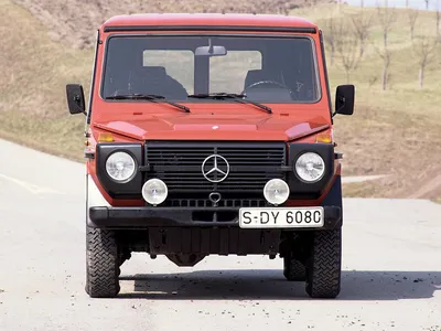 Mercedes-Benz G-Class - обзор, цены, видео, технические характеристики  Mерседес-Бенц г