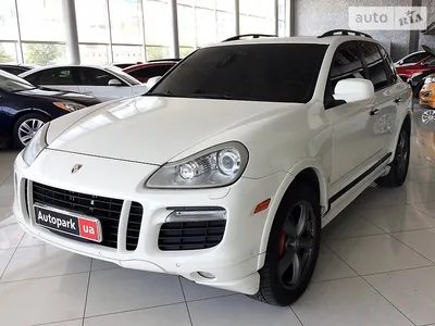 Новый авто Порше Cayenne GTS 2023 в автосалоне Москве