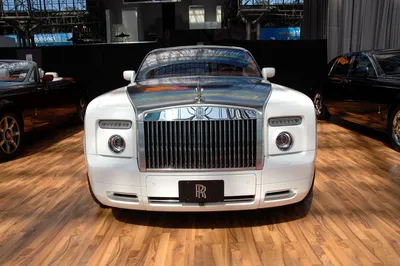 Rolls-Royce Ghost 2014 - 2020 - вся информация про Роллс-Ройс Гост II  поколения