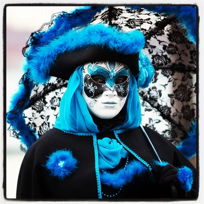 Венецианские карнавальные маски – виды, фото и история