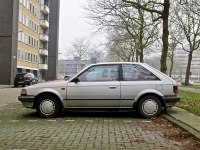 1987 MAZDA 323 1.3 GLX Hatchback | Mazda 323 was the export … | Flickr