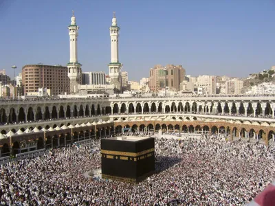 Saudi Arabia's uneasy relationship with its cultural heritage of Mecca and  Medina | News | Archinect