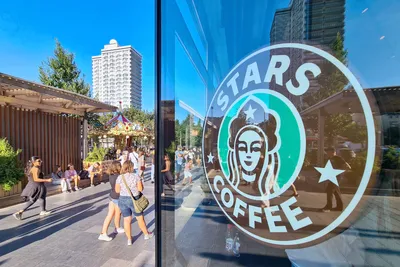 Праздничное меню и рождественские стаканчики возвращаются в Starbucks! |  BTW – Портал креативной индустрии – новости о рекламе, маркетинге, креативе  и дизайне