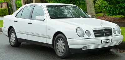 Mercedes-Benz E-Class 1995, 1996, 1997, 1998, 1999, седан, 2 поколение, W210  технические характеристики и комплектации