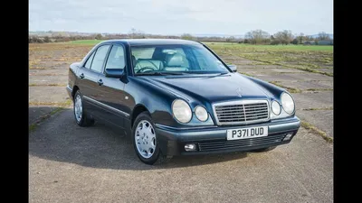 File:Mercedes-Benz E-Class  - Wikipedia